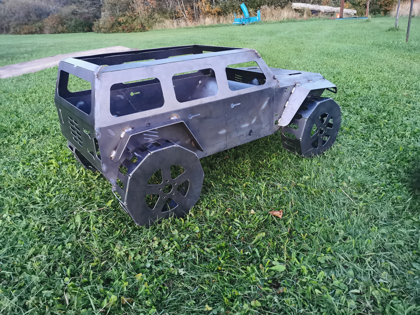 Jeep Firepit/Flower Pot